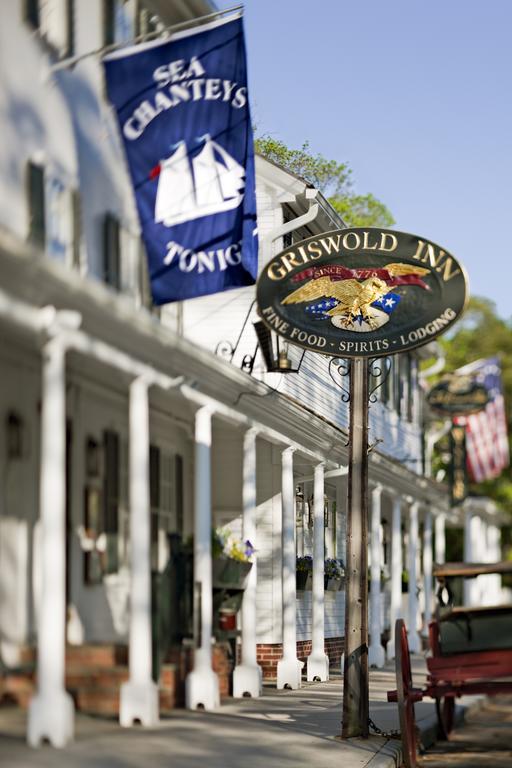 The Griswold Inn Essex Exterior photo